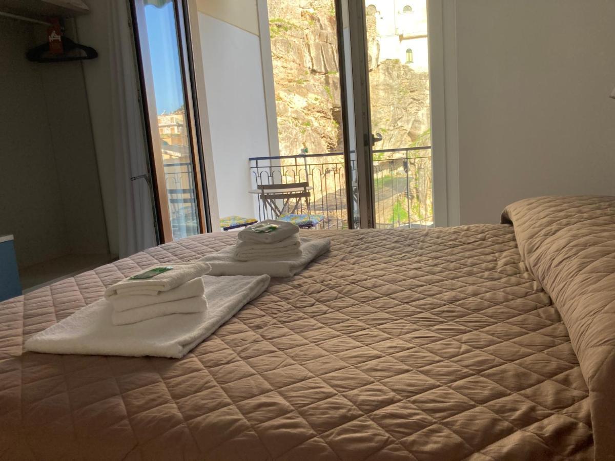 Divina Holiday - Rooms Maiori Dış mekan fotoğraf